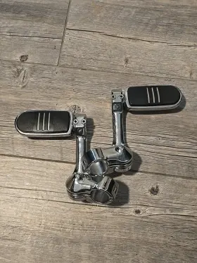 Hy-speed 728683059985 1-1/4 Inch 1.25 Motorcycle Highway Crash Bar Foot Pegs Fit For Harley Touring