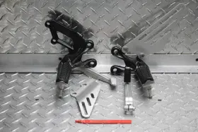 2205141 Kawasaki 2009 Ninja Zx14 Zx1400c Front Foot Rests Set With Shifter/brake Pedal