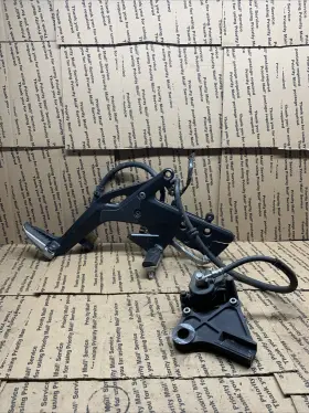 34028-0328 Kawasaki 12-16 Ninja 650 Right Rearset Rear Set Foot Peg Rest Brake Assembly Oem