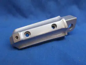 34028-1127 Kawasaki 34028-1127. Oem Front Rh Footrest. Fits Zx900 Gpz750