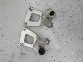34028-1191 Kawasaki 1994 94 Ninja Zx600 Zx 600 Zx600c Rear Passenger Footpegs Foot Pegs