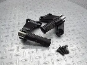 34028-1220 Kawasaki 1996 87-97 Vn1500 Vulcan 1500 Rear Foot Passenger Peg Rest Bracket Pair