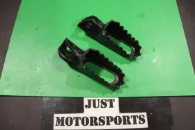 34028-1252 Kawasaki 1988 Kx80 Foot Rest Pegs Set