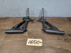 35063-0387-18r Kawasaki 2008-2012 Ninja 250r Ex250 Rear Left Right Passenger Foot Peg Bracket