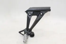35063-0696-18r Kawasaki 2008-12 Ninja 250r Ex250j Right Rear Passenger Peg Oem