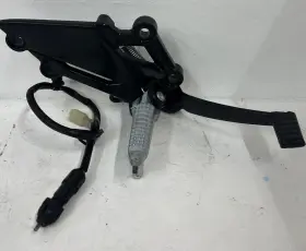 35063-0840 Kawasaki 2014 Ninja 300 Ex300 Right Rearset Rear Set Driver Foot Peg Brake Oem