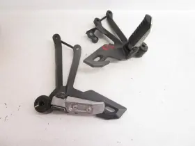 35063-1387-18r Kawasaki 16 Zx 1000 M Abs Passenger Pegs 2014-2024 35063-1387-18r Kawasaki 16 Zx 1000 M Abs Passenger Pegs 2014-2024