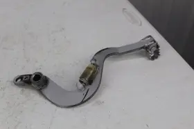 43001-1343 Kawasaki 1995 - 2006 Kdx 200 Oem Rear Brake Pedal 220 1997 2005