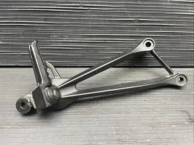 678-789689 Kawasaki 2020 Ninja Zx6r Right Rear Passenger Foot Peg Bracket #429269