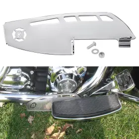 F1802-02401ch Kemimoto Driver Floorboard Footboard Heel Guard For Road King Electra Glide Softail