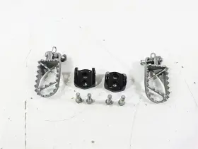 61903040033 Ktm 2022 1290 Super Adventure S Rider Footpeg Set And Clips Bolts