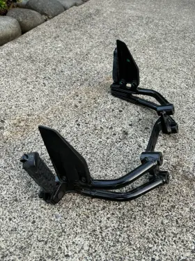 90103039000 Ktm 2017-2021 Duke 390 Passenger Rear Pegs