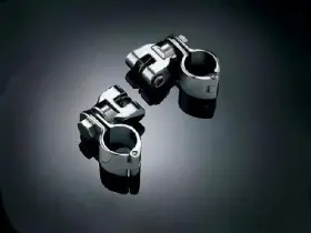 4573 Kuryakyn - Universal Peg Mounts With 1 1/2 Inch Magnum Quick Clamp Chrome