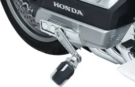 6750 Kuryakyn Chrome Omni Cruise Mount With Pegs