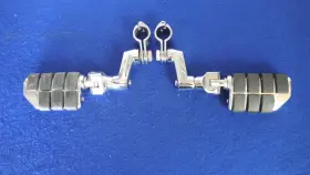 7597 Kuryakyn Chrome Front 1.25 Engine Guard Short Highway Foot Pegs Harley Touring