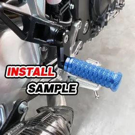 Mc1fprr32m40bkpolebupn23105 Mc Motoparts Blue M-grip 40mm Lowered Rear Footpegs For Cbr1000rr Fireblade 13 14 15 16 17