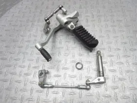 2b003349 Moto Guzzi 2023 21-23 V7 Stone Front Left Rearset Shift Lever Foot Peg Bracket