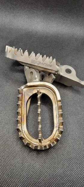 Rx006 Raptor Titanium - Foot Pegs