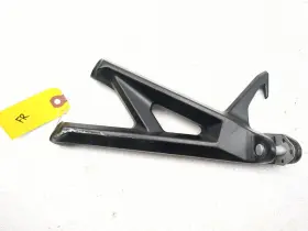 298645-25l-l Suzuki 23-25 Gsx800r Gsx 8r Front Right Driver Foot Rest Bracket