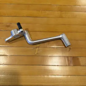 43111-24f01 Suzuki 1999 - 2020 Hayabusa Gsx1300r Oem Rear Foot Brake Pedal 43111-24f01 Suzuki 1999 - 2020 Hayabusa Gsx1300r Oem Rear Foot Brake Pedal