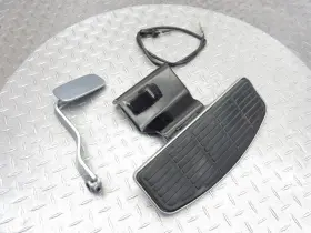 43501-10f11 Suzuki 2005 05-09 Boulevard C90 Vl1500 Front Right Rearset Floor Board Foot Rest