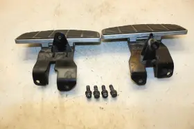 43502-41f10 Suzuki 2007 Boulevard C50 Rear Passenger Foot Step Peg Set