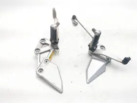 Suzuki 43511-16g00 03-05 Sv1000 Front Left And Right Rearset