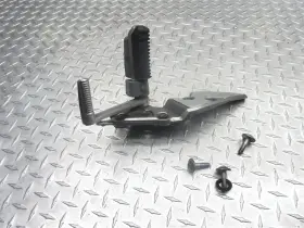43511-26e02 Suzuki 2001 01-05 Bandit 1200 Gsf1200 Oem Right Rearset Brake Pedal Peg Bracket