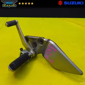 43520-27820 Suzuki Oem 97-00 Gsf1200 600 Bandit Left Side Footpeg Stand Bracket Shift Pedal