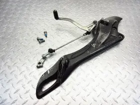 43521-44h00-20h Suzuki 2014 14 15 Gladius 650 Sfv650 Oem Left Foot Rest Bracket Shifter Link Lot