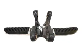43531-19c00 Suzuki 06 Katana 600 Passenger Foot Pegs Gsx600f
