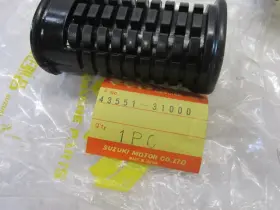 43551-31000 Suzuki Nos New Oem Original Gt380 Gt550 Gt750 Footrest Rubber