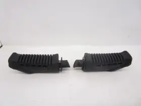 43600-12b01 Suzuki 05 Gs500f Gs 500 F Passenger Foot Pegs 1988-2009