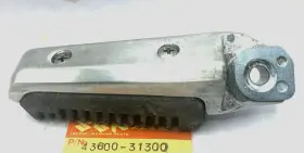 43600-31300 Suzuki Nos Pillion Footrest Assembly # . S14