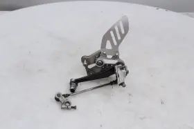 43521-41g10 Suzuki Oem Left Rearset Footpeg Assy Gsxr1000 07-08 Gsxr 1000