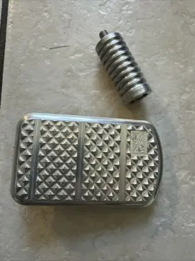1611-0078 Thrashin Supply Co Co. Brake Pedal Pad Cover Peg Harley Touring Softail Polished