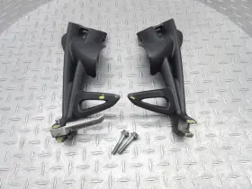 2082091 Triumph 2008 08-12 Street Triple 675 Rear Foot Passenger Peg Bracket Left Right
