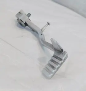 T2020139 Triumph Daytona 600 650 Speed Four Tt600 Right Side Rear Brake Foot Pedal Lever