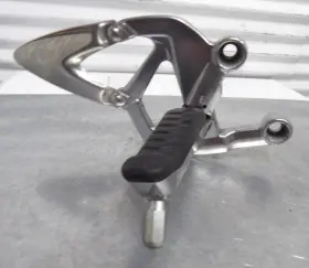 T2081603 Triumph 05-12 Sprint St 1050 Front Right Foot Peg Rest W Bracket