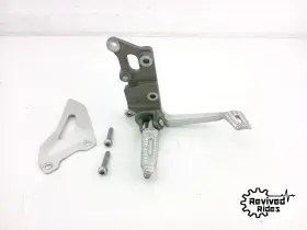 T2081844 Triumph 11-20 Speed Triple 1050 S R Rs Oem Right Rearset Pet Brake Pedal Rear T2081844 Triumph 11-20 Speed Triple 1050 S R Rs Oem Right Rearset Pet Brake Pedal Rear