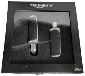 T2084802 Triumph New Oem Bonneville Speedmaster Bobber Rear Footrest Set # / 3