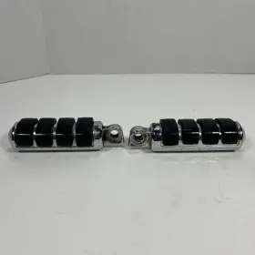 27-1582 Vtwin-manufacturing V-twin 5 Inch Footpeg Set Chrome Male Harley-davidson Small Cats Paw