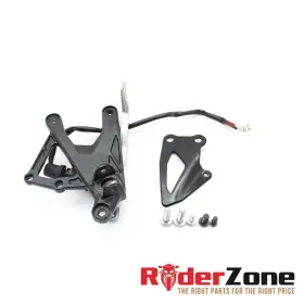 14b-27443-10-00 Yamaha 2015 - 2019 Yzf R1 R1s Right Rearset Rear Brake Lever Heel Guard Black