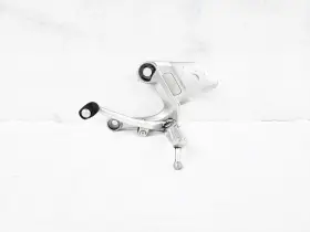 1rc-27442-00-00 Yamaha 2014 - 2017 Fz09 Oem Front Left Rearset Foot Peg Rear Shift Rod Xsr900