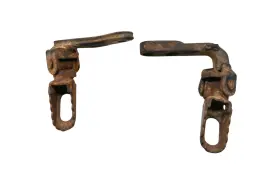 1rh-27420-00-90 Yamaha 87 Tt225 Foot Pegs Left And Right