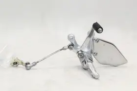 1wd-e8110-00-00 Yamaha 2015-18 Yzf R3 Left Rearset Rear Set Foot Peg W Shifter