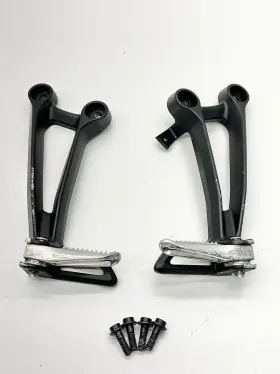 1ws-2742l-01-00 Yamaha 2021-2024 Mt07 Mt-07 Oem Rear Passenger Foot Peg Step Brackets Read Ad