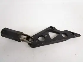 22r-27443-00-00 Yamaha 83 Maxim Xj 750 Right Foot Peg Mount