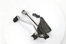 2uj-18130-00 Yamaha 2000 V Star 650 Oem Shifter Linkage Shift Link Pedal