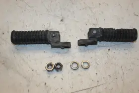 341-27413-00-00 Yamaha 1973 Tx 750rear Back Passenger Foot Rests Pegs Steps Pair
